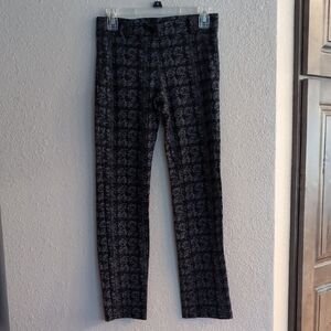 Betabrand Two-Pocket Black Patterned Yoga Pants